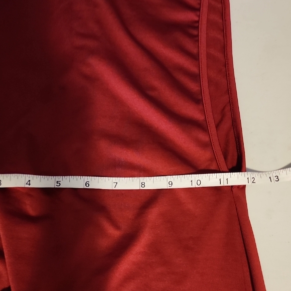 Muse NWT SEXY Red Midi Dress with Elegant Design - Picture 6 of 9